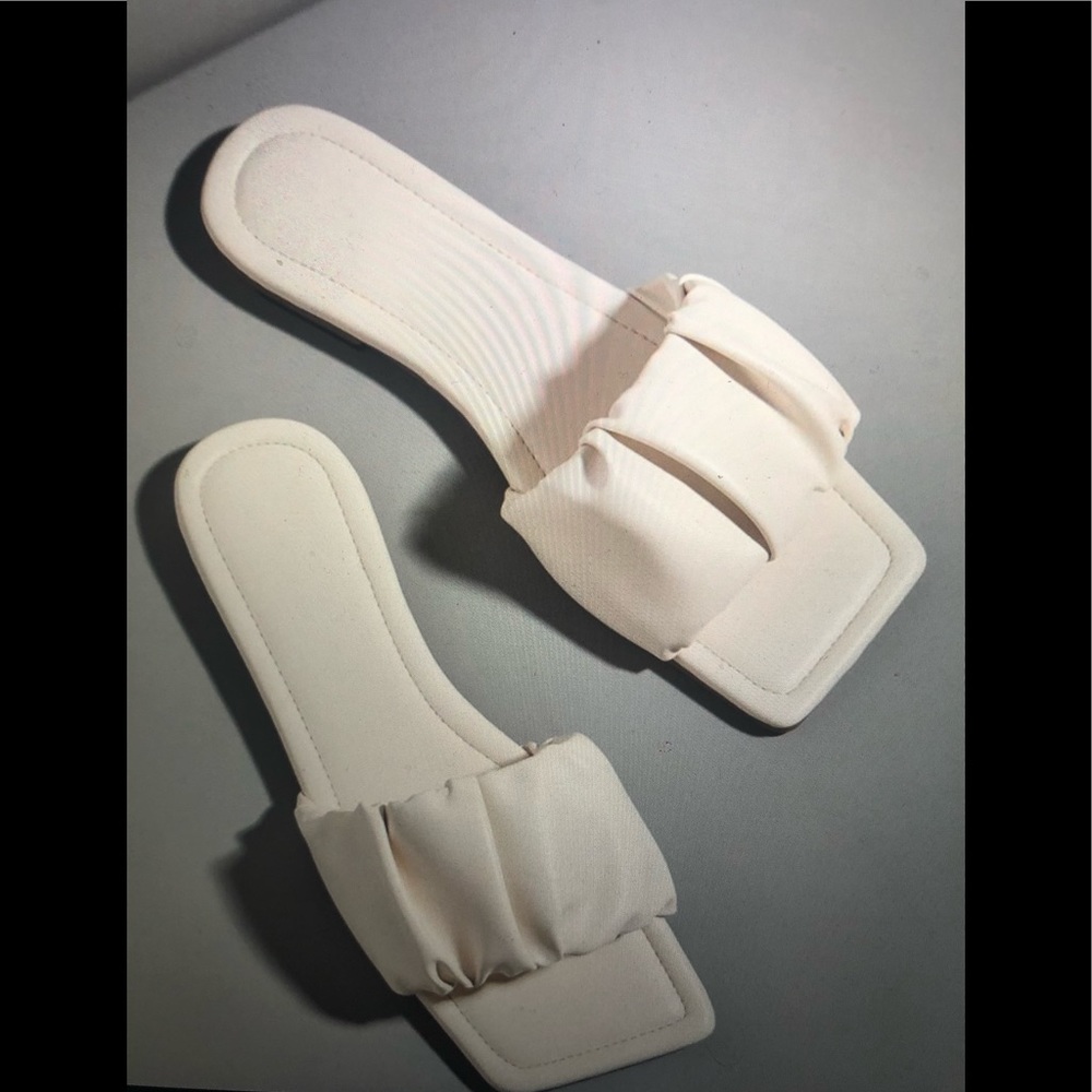 Slippers